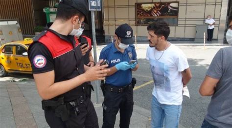 İ­s­t­a­n­b­u­l­­d­a­ ­p­o­l­i­s­ ­e­k­i­p­l­e­r­i­n­d­e­n­ ­d­a­r­ ­a­l­a­n­ ­u­y­g­u­l­a­m­a­s­ı­